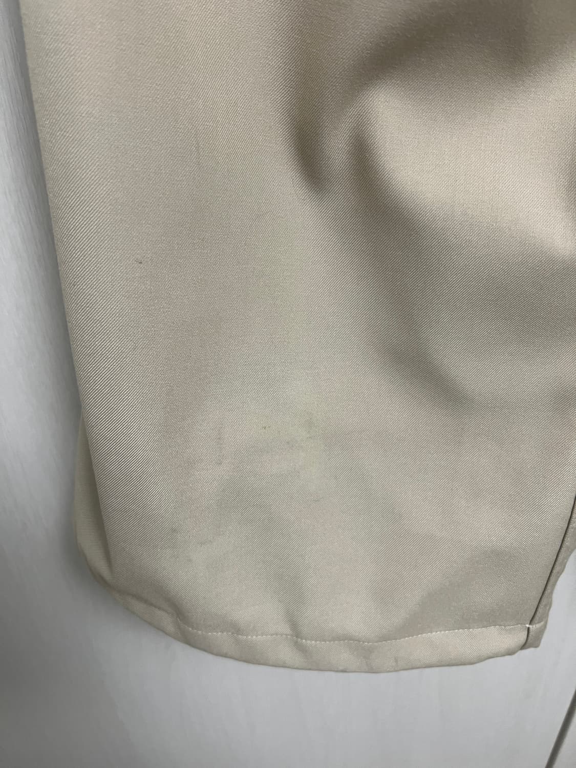 카미엔 코인서울 247 올데이 슬랙스 베이지 2사이즈 팝니다 상품이미지3