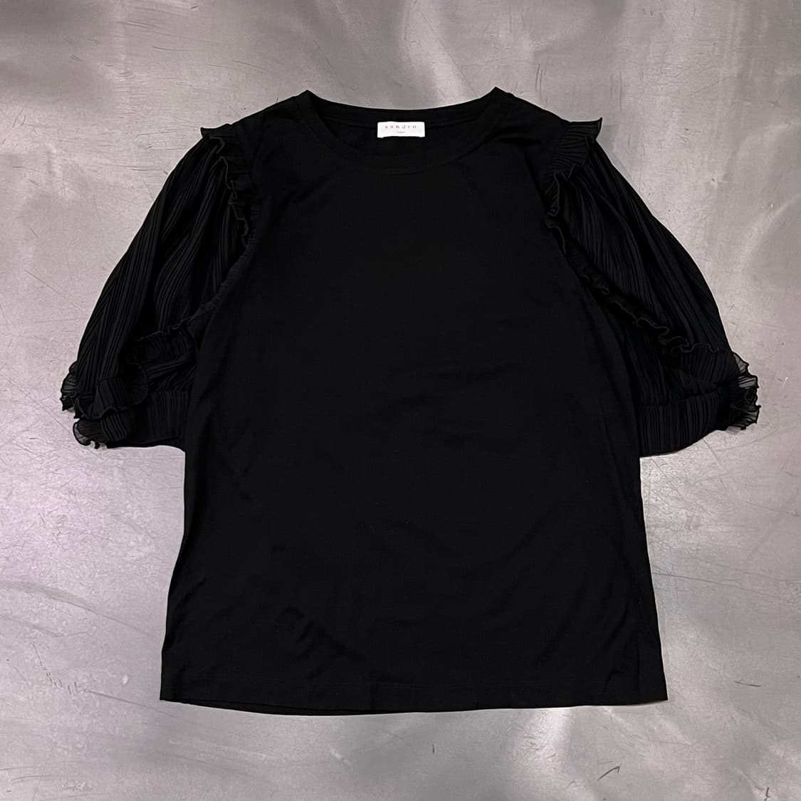  산드로 플리츠 퍼프 반팔티 y16063 상품이미지1