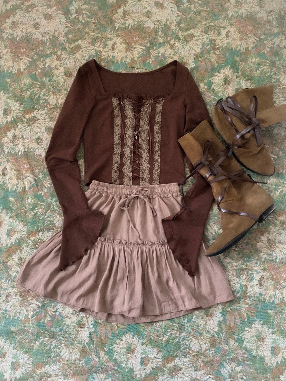 [새상품] 빈티지 아일렛 티셔츠 라떼갸루 상품이미지1