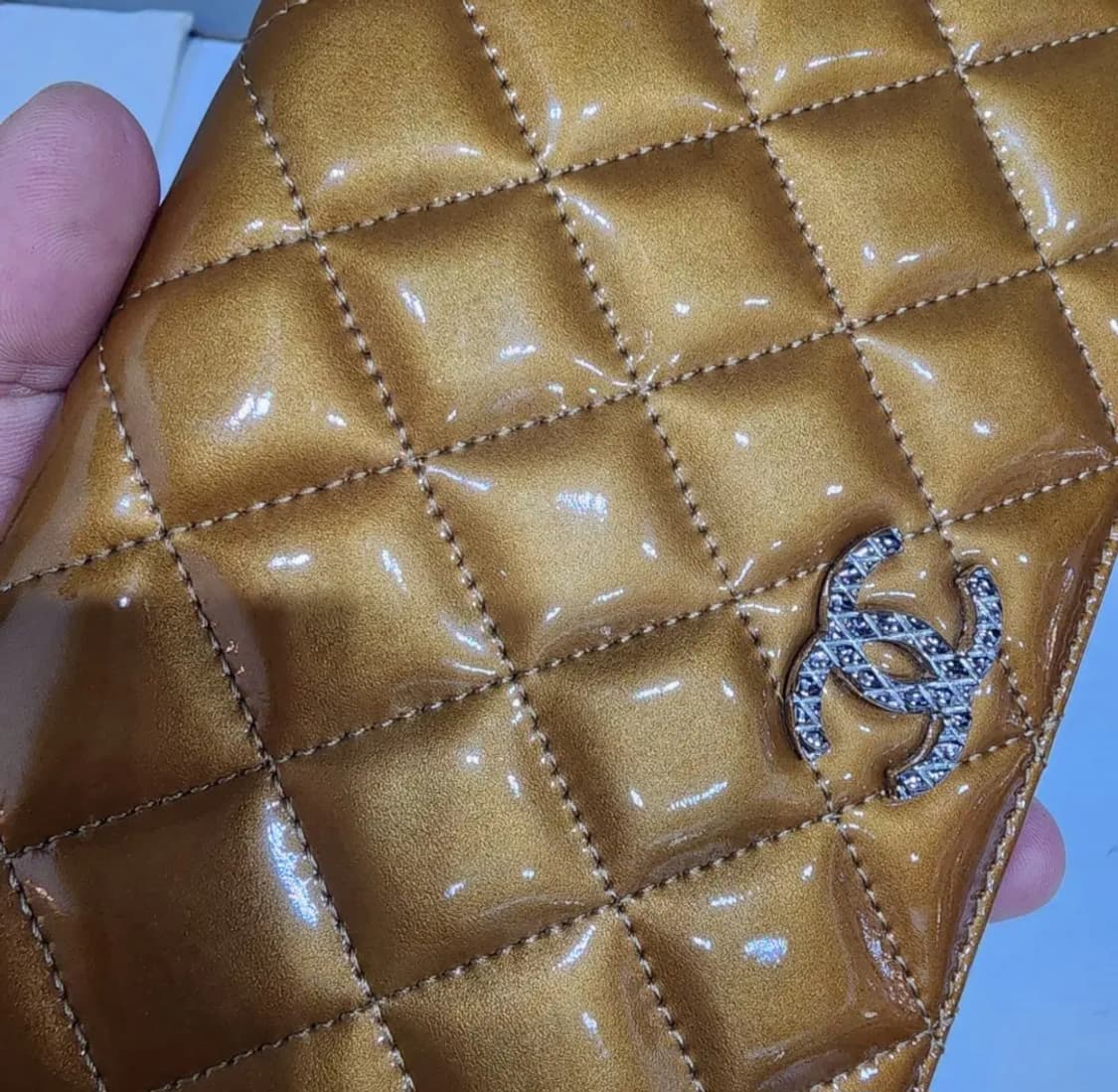 샤넬 페이던트 금장 큐빅 장지갑 상품이미지2