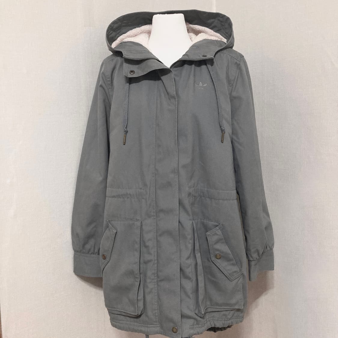 아디다스 보아털 그레이 야상 L 상품이미지1