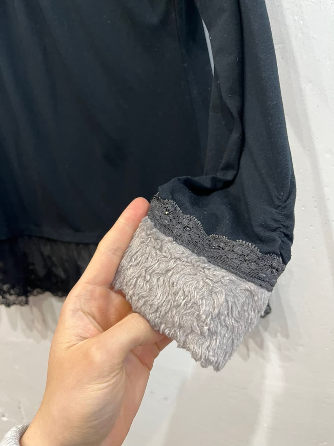 액시즈팜 레이스 터틀넥 롱슬리브  상품이미지3