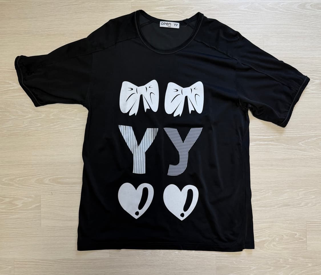 오픈와이와이 RIBBON YY T-SHIRT 블랙 상품이미지3