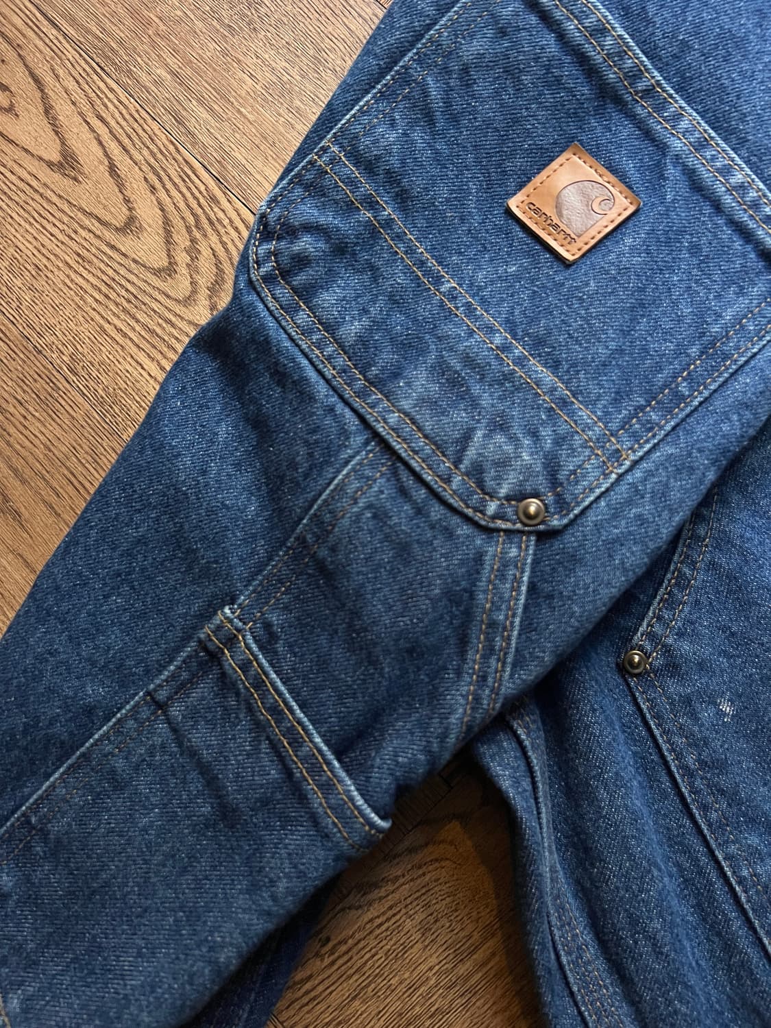 [29]칼하트 USA 빈티지 페인팅 더블니 워크 데님 팬츠 상품이미지8