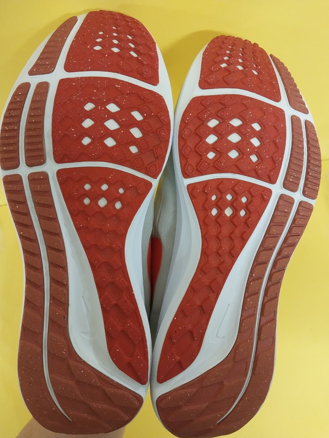 남성 나이키 페가수스39 플래티넘 틴트 화이트 런닝화, 운동화 (265) 상품이미지8