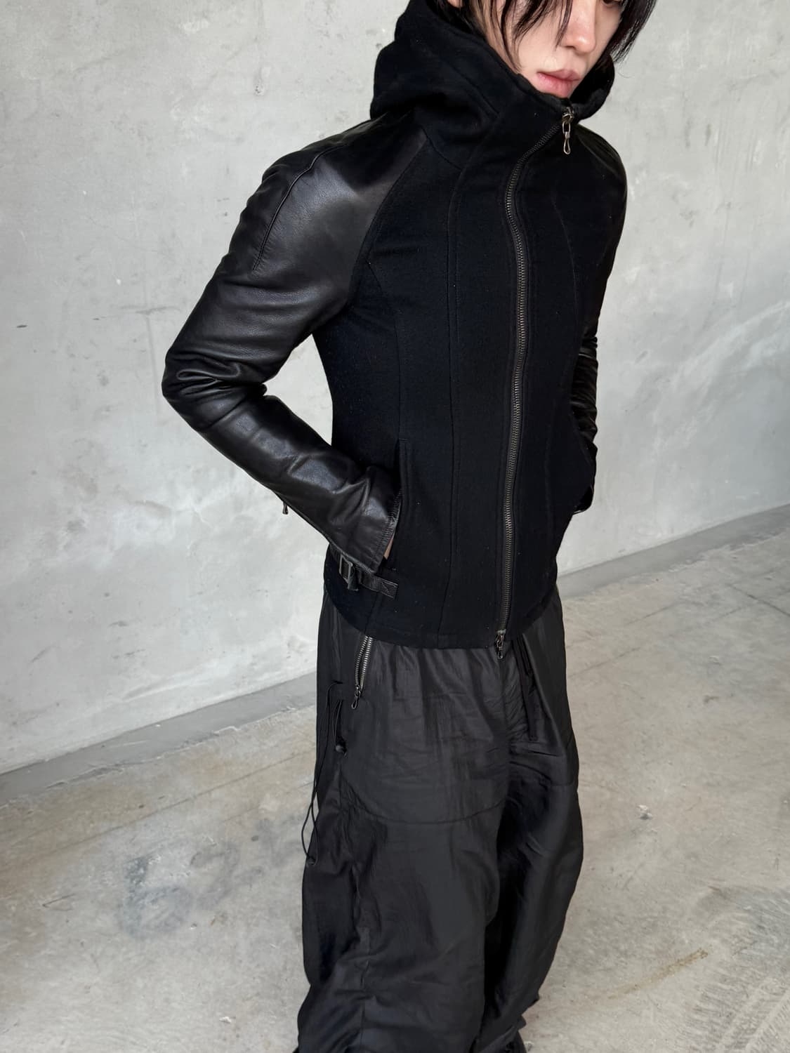 Kazuyuki kumagai attachment 레더 믹스 후드 자켓 상품이미지2