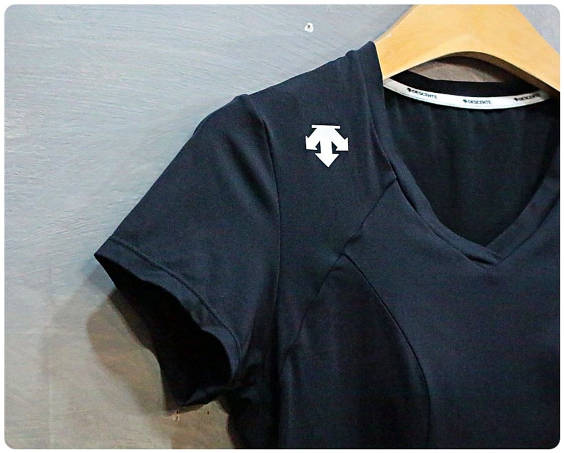 데상트 브라캡 기능성 반팔 티셔츠 S 상품이미지4