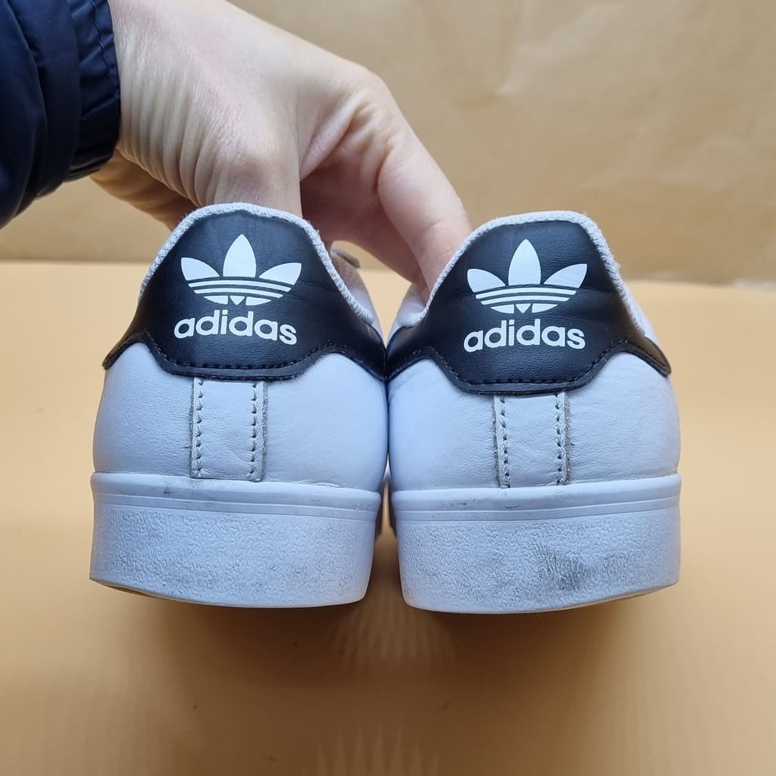 아디다스 캠퍼스 여성스니커즈240. 상품이미지4