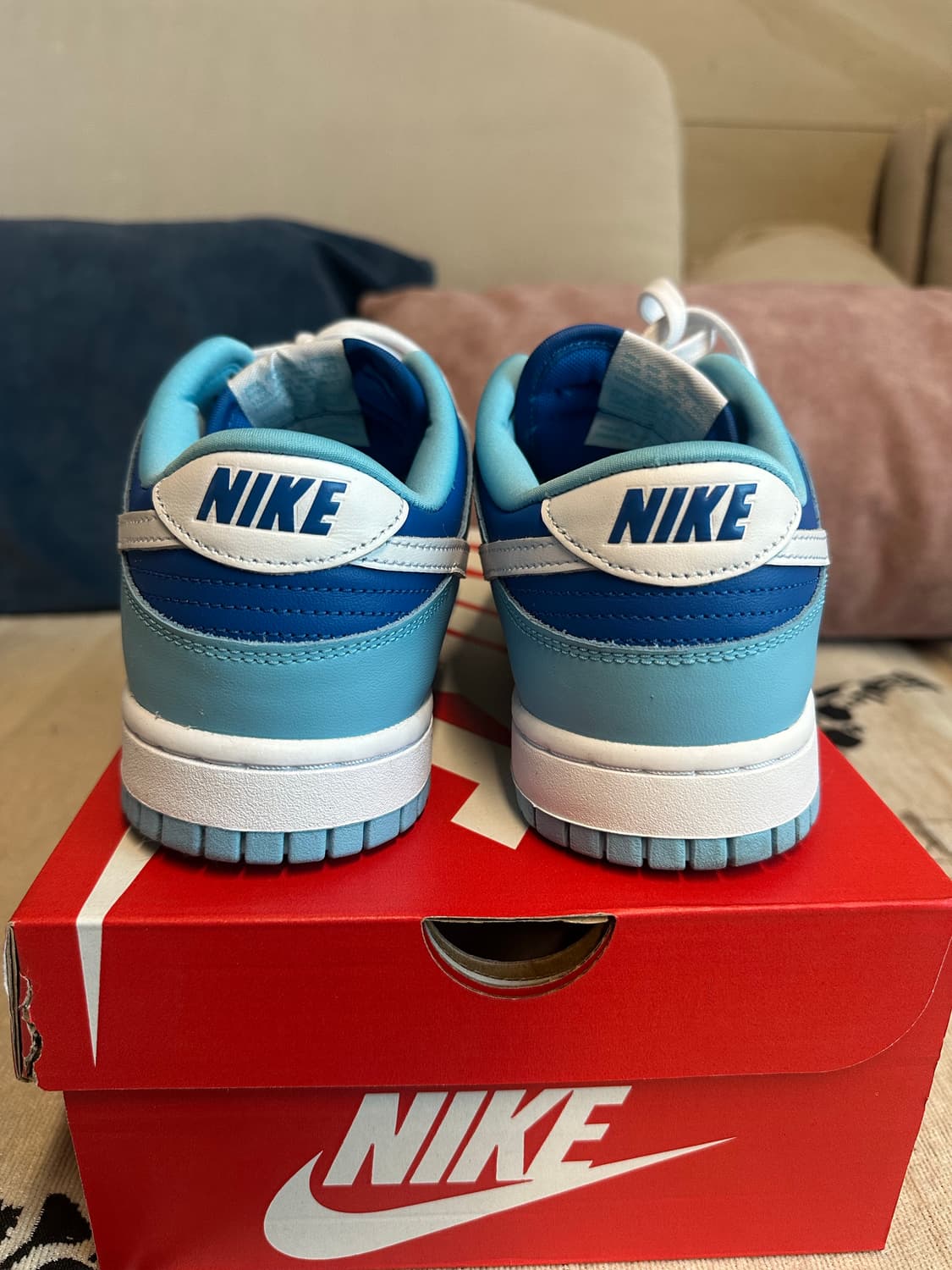 나이키 덩크 로우 레트로 아르곤 265mm 상품이미지5