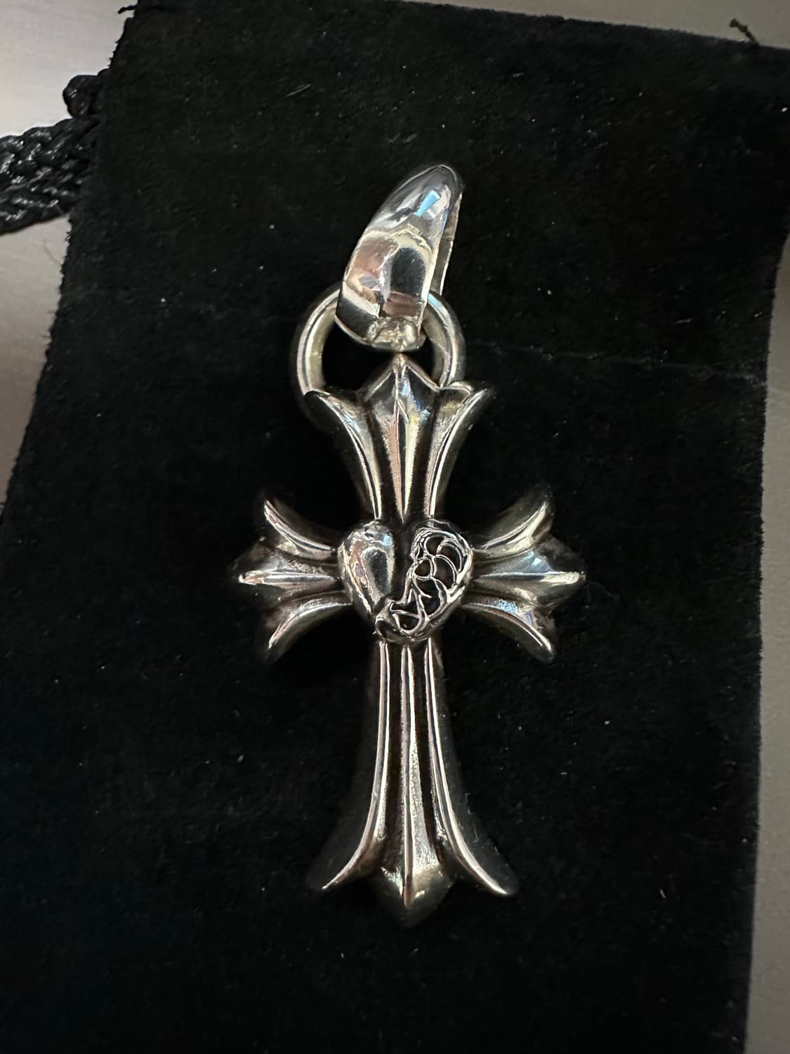 크롬하츠 하트크로스 팬던트 상품이미지4