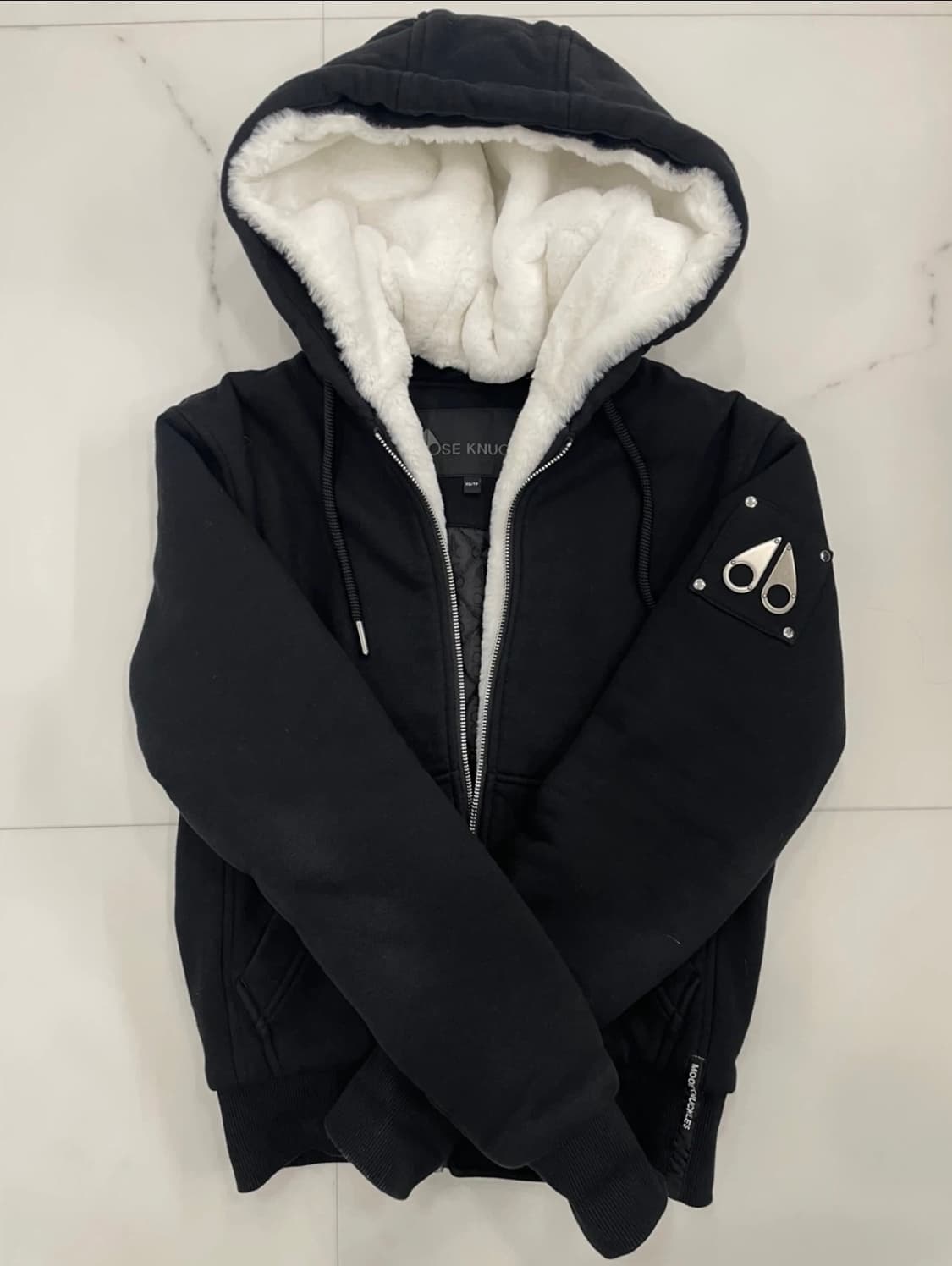 무스너클 버니스웨터 상품이미지1