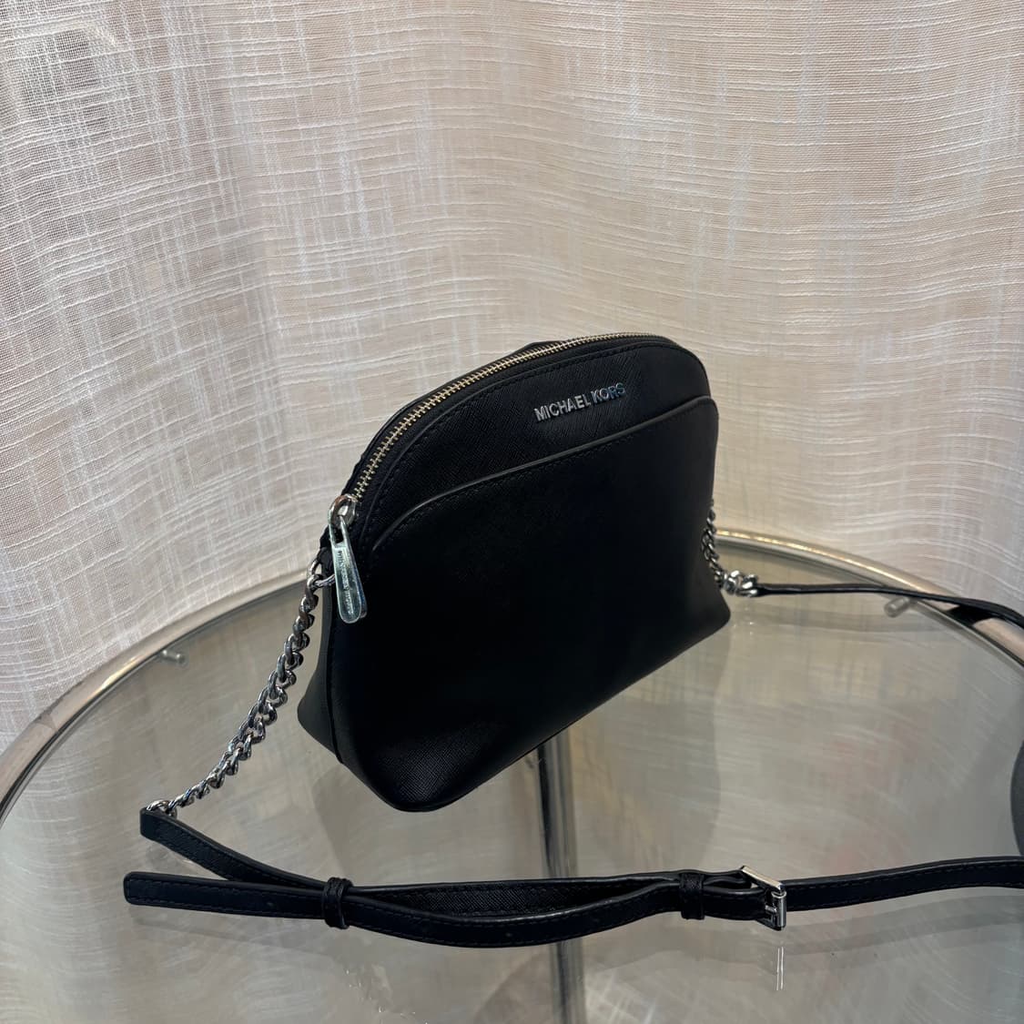 정품 마이클코어스 사피아노 크로스백     상품이미지3