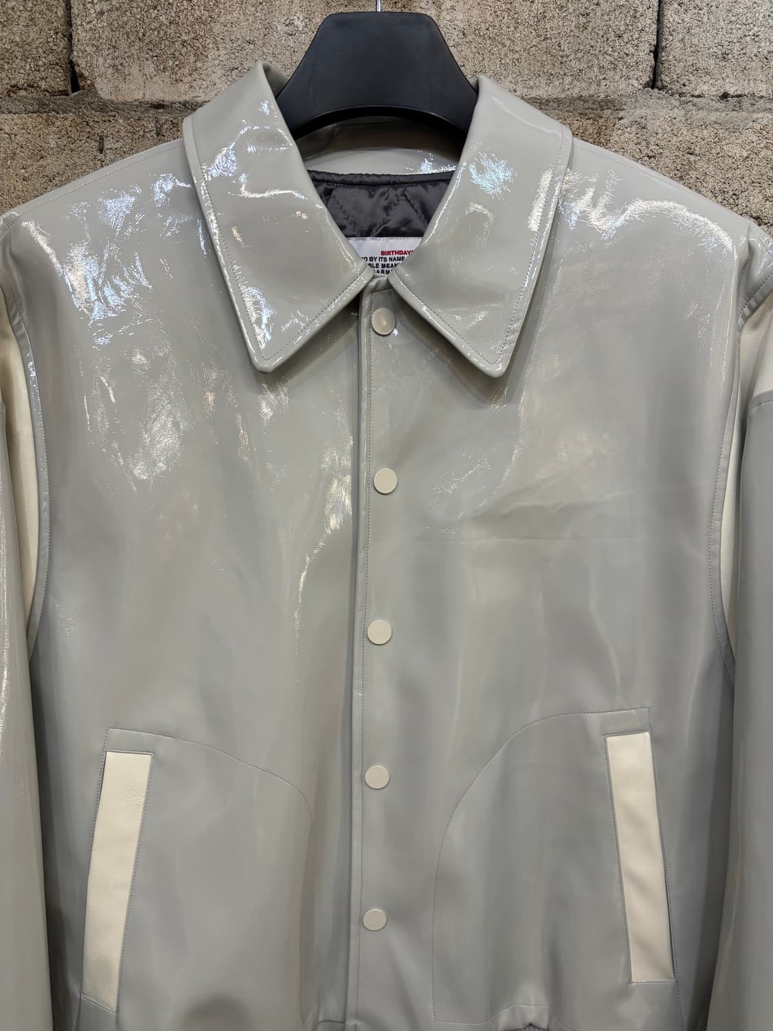 벌스데이수트 패턴트 스타디움 자켓 상품이미지3