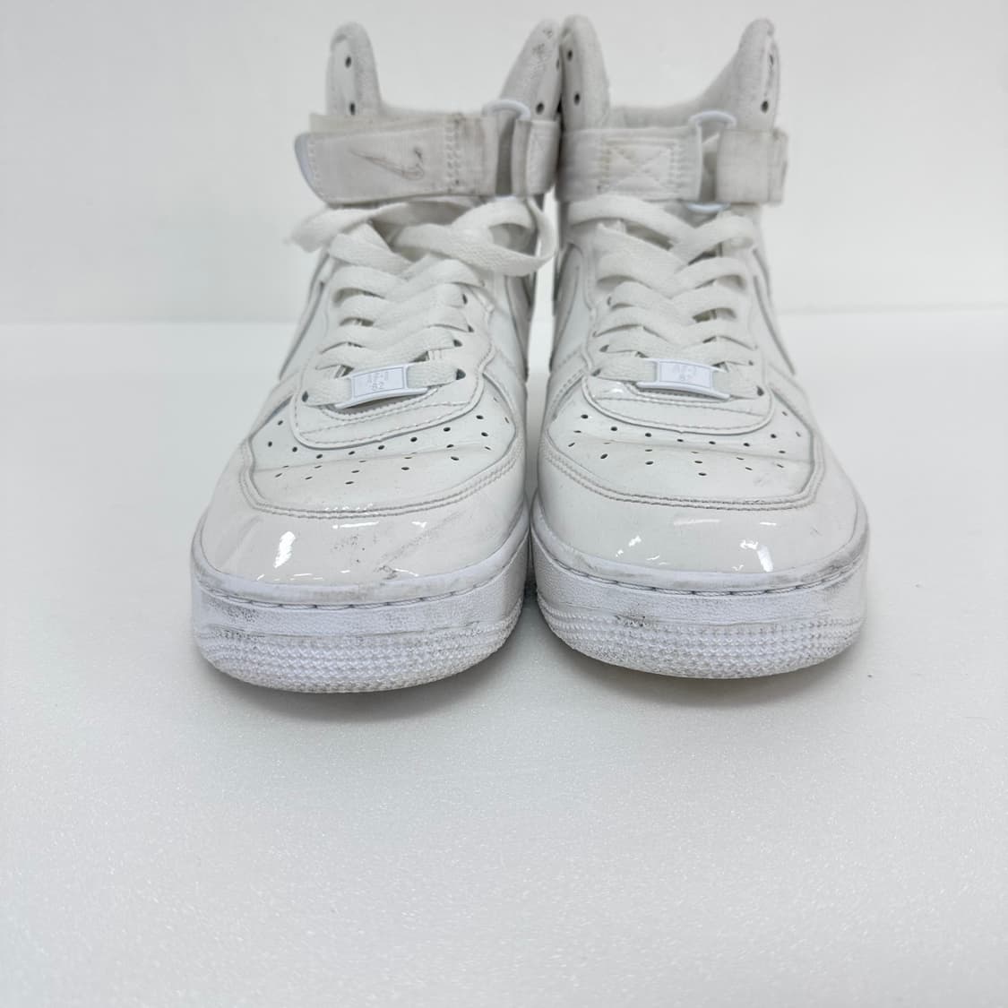 NIKE 나이키 에어포스1 하이 레트로 흰색 270 상품이미지4