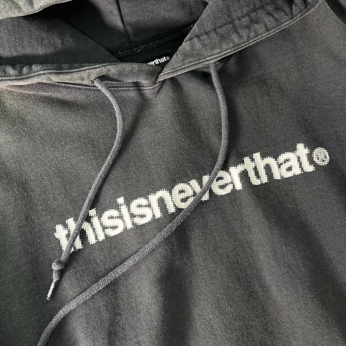 100 디스이즈네버댓 후드티 상품이미지2