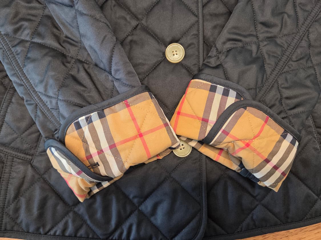 버버리 퀼팅 프랭크비 블랙 M 상품이미지5