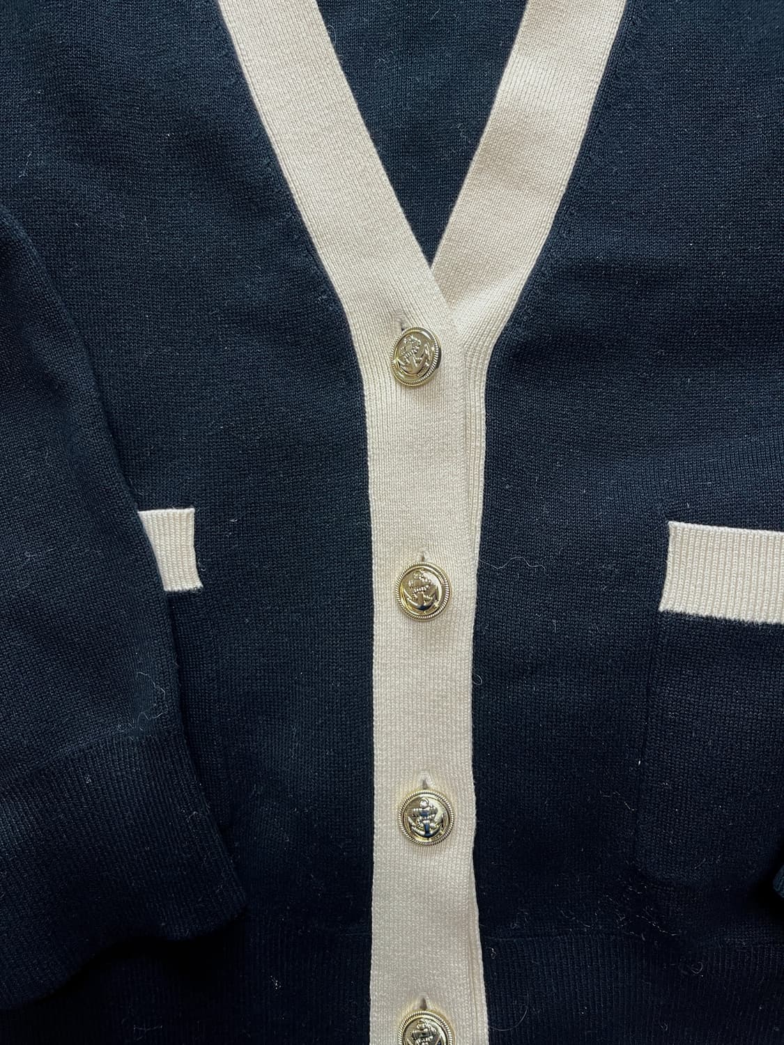 앤아더스토리즈 금장가디건 상품이미지4