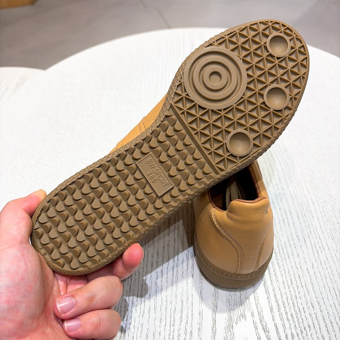 (정품/새상품) 리프로덕션 오브 파운드 남성 베이지 독일군 레더 스니커즈 상품이미지4