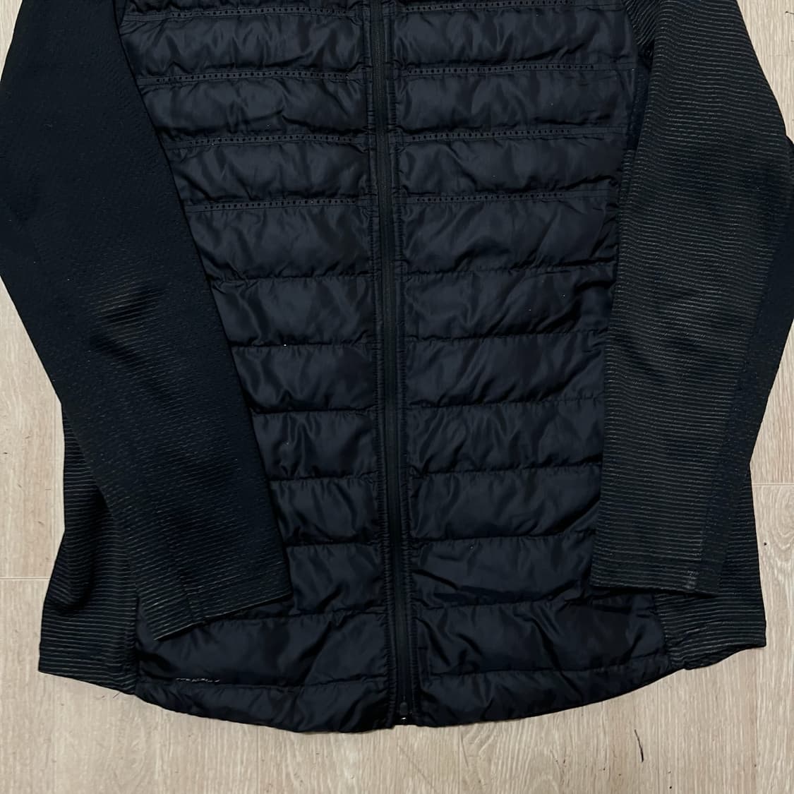 나이키 에어로로프트 집업 경량패딩 자켓 XL/105 상품이미지3