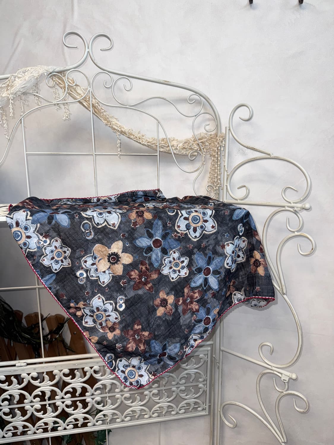 Charcoal navy oriental floral scarf 상품이미지1