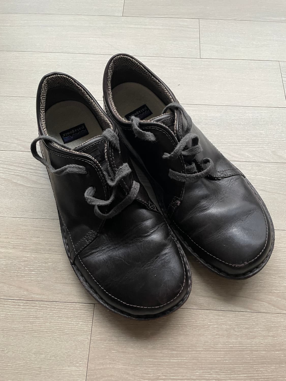 파타고니아 loulu 룰루 레더 슈즈 벨벳 브라운 상품이미지6