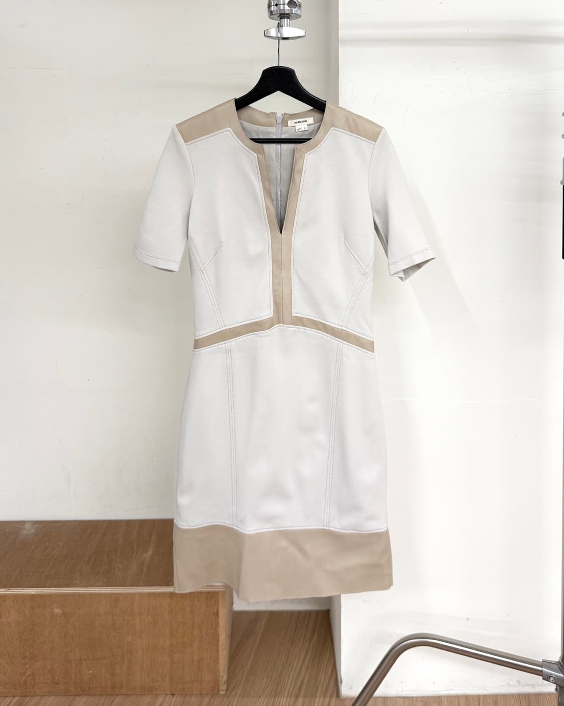 헬무트랭 베이지 에크루 본디지 드레스 상품이미지1