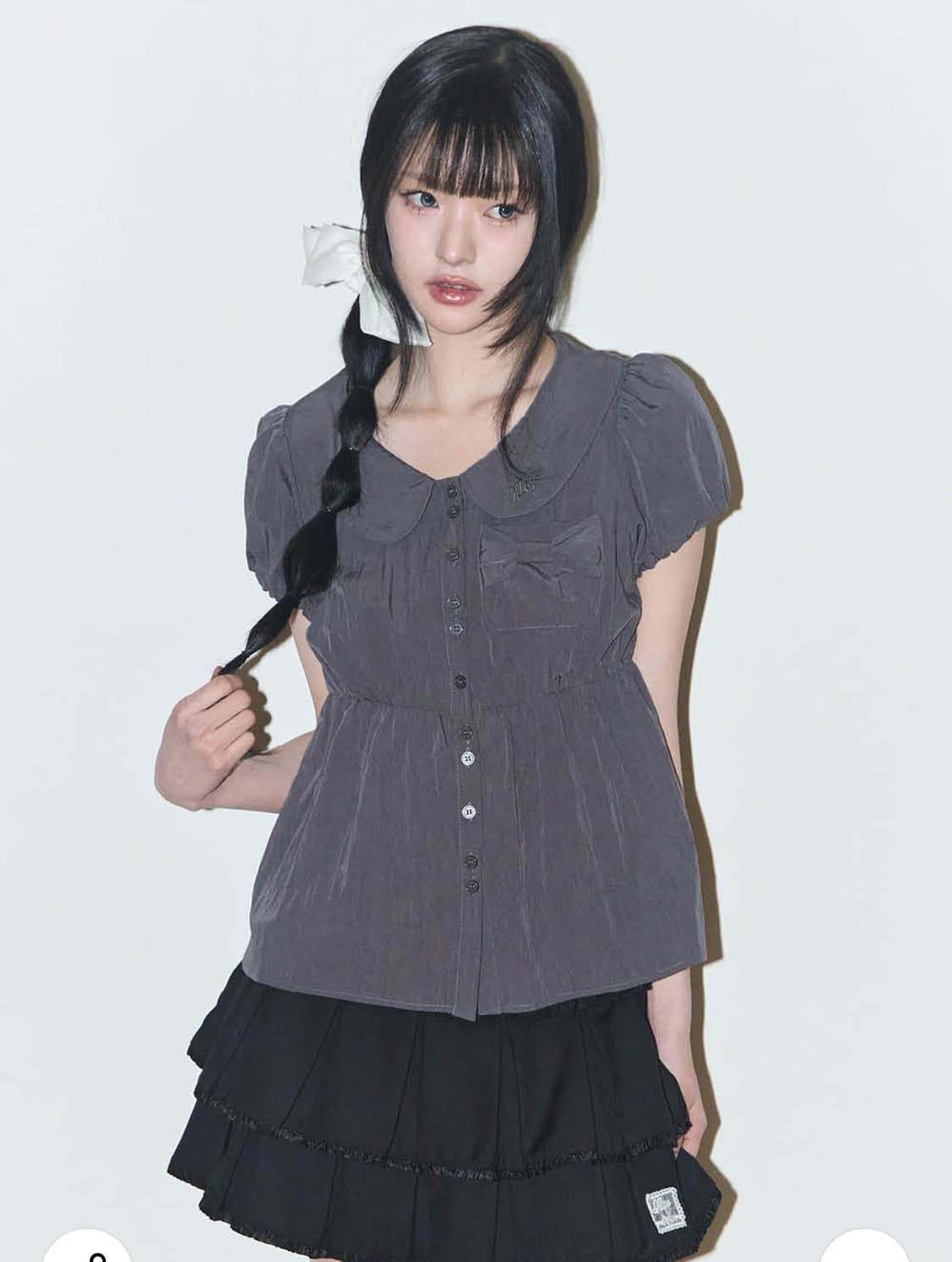 당일배송) 일리고 포밍 리본 퍼프 블라우스 차콜 상품이미지1