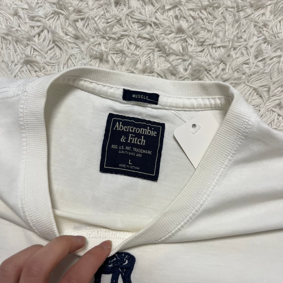 Abercrombie white t-shirt 상품이미지6