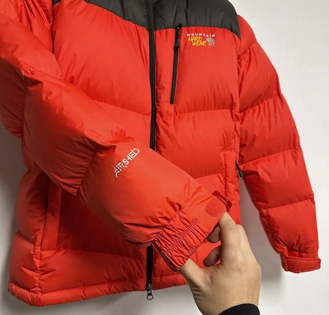 L (105)마운틴하드웨어 에어쉴드 breezy freezy 헤비다운패딩 상품이미지7