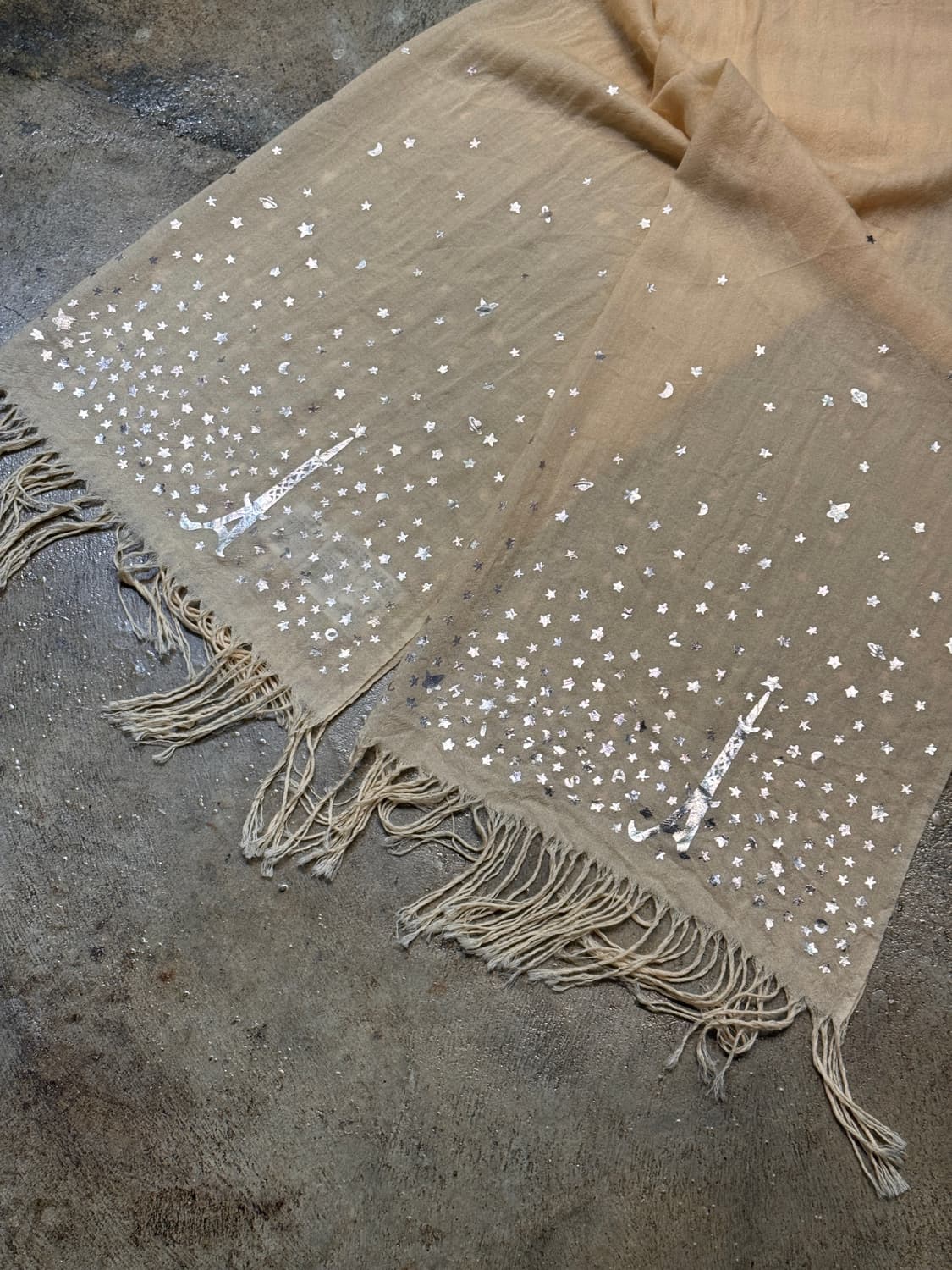 OS ) TSUMORI CHISATO Eiffel & Star Stole 상품이미지3