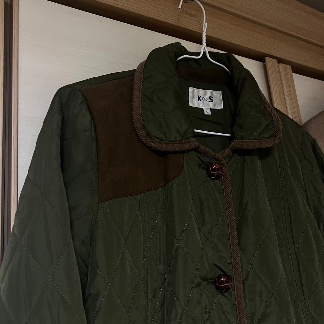 카키 퀼팅 후드 점퍼 상품이미지2