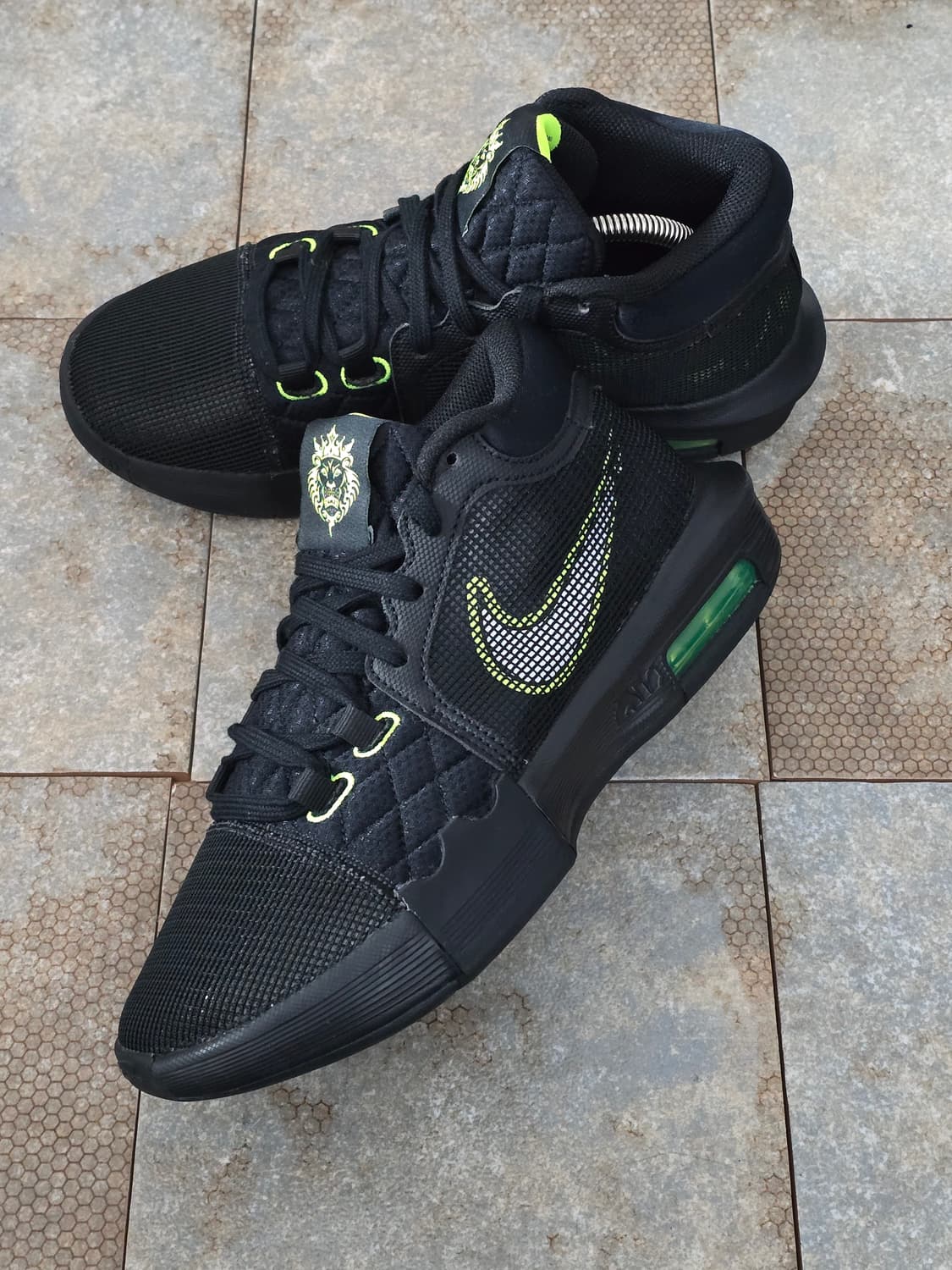 (245)나이키 르브론 위트니스 8 상품이미지3