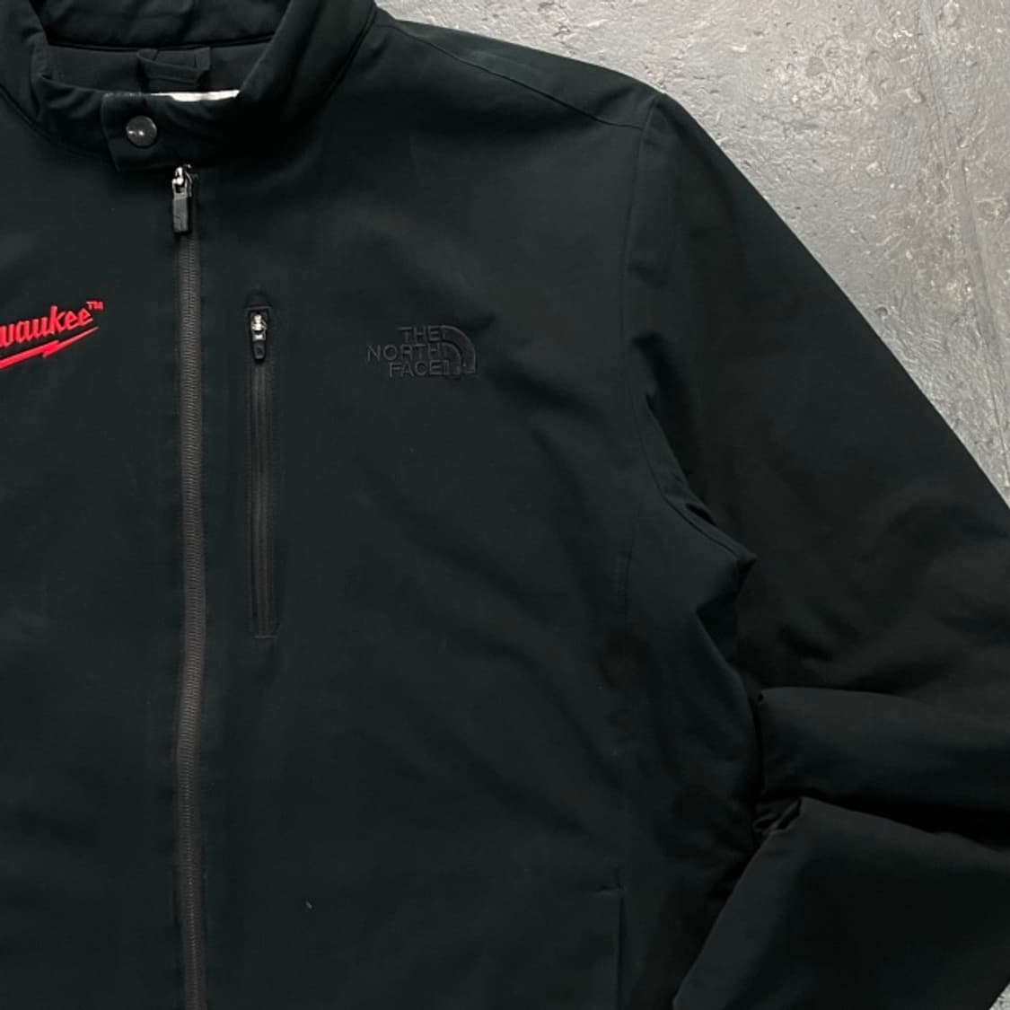105 노스페이스 밀워키 브이모션 방풍 점퍼 상품이미지2