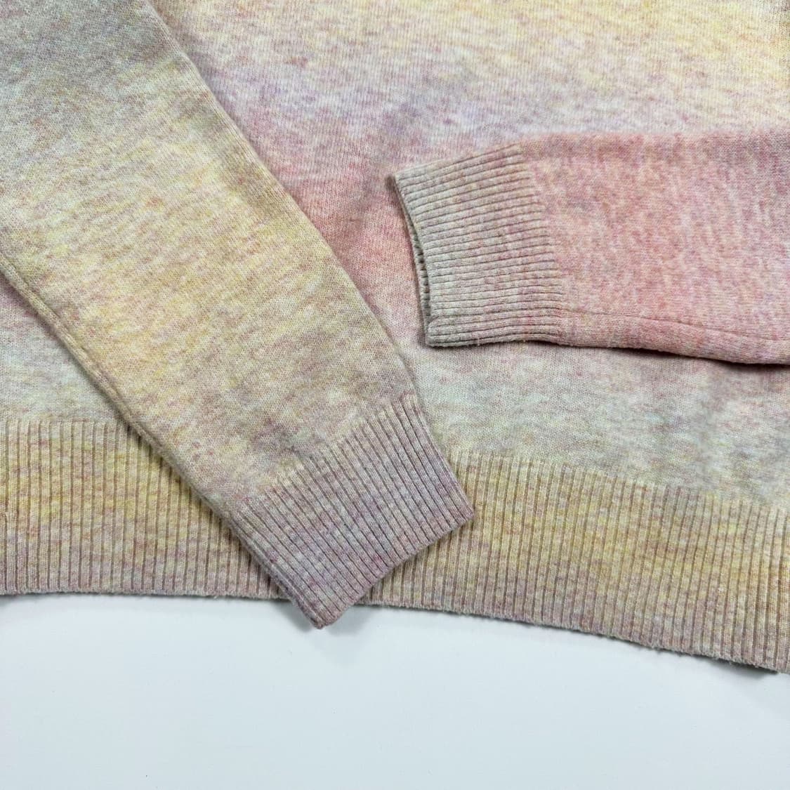 베네통 레트로 파스텔 배색 울 니트 (M 여성추천) 상품이미지4