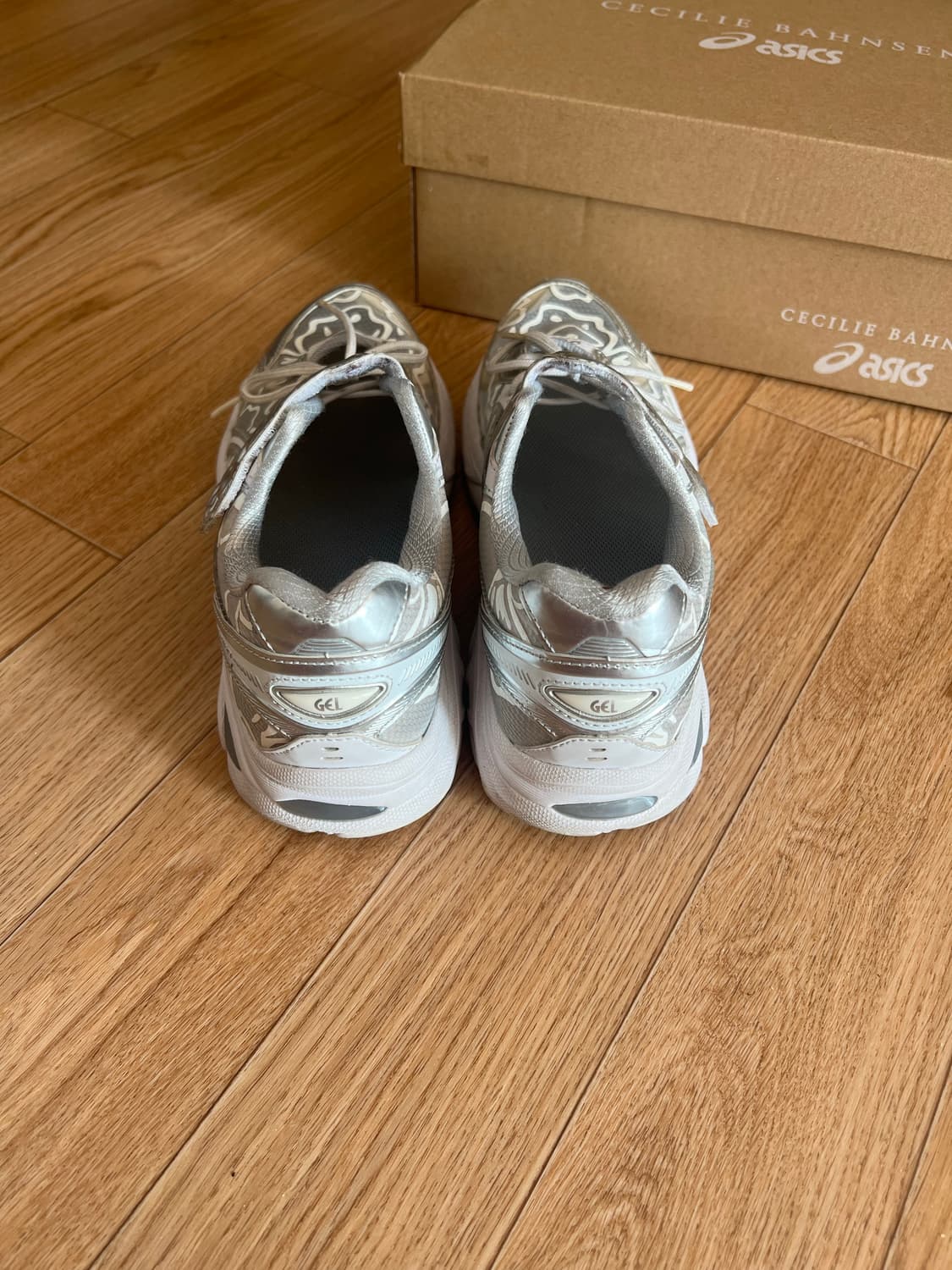 아식스 세실리에반센 GT2160 실버 245 상품이미지3