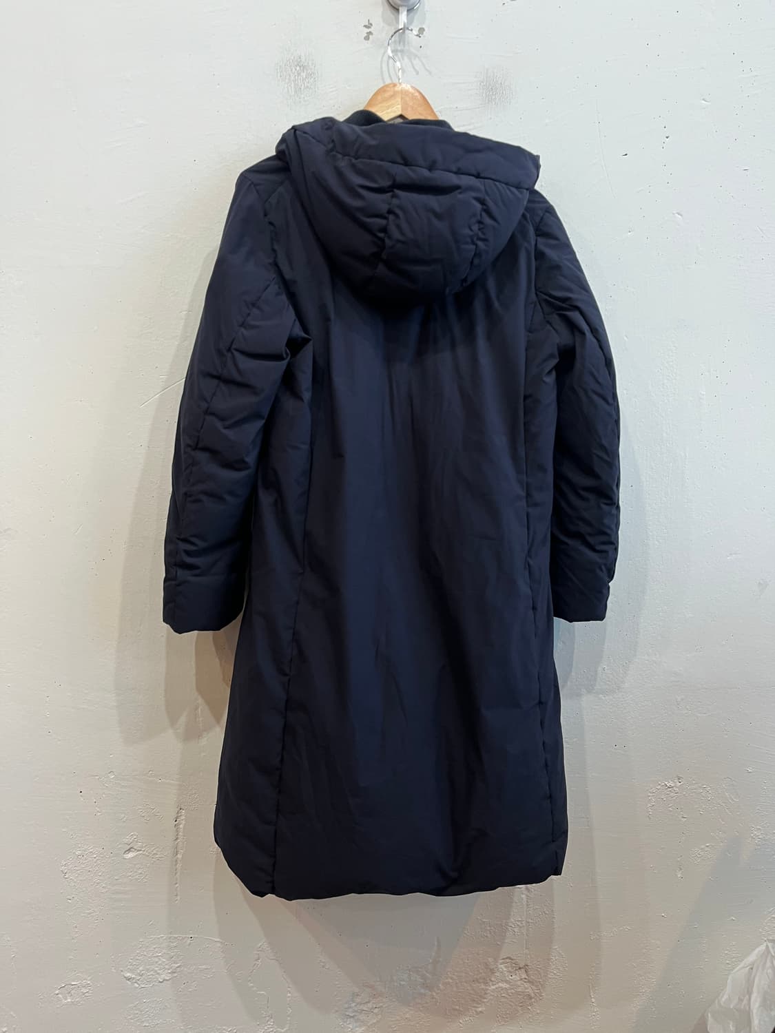 유니클로 하이브리드 롱패딩 네이비 우먼즈 L 상품이미지3