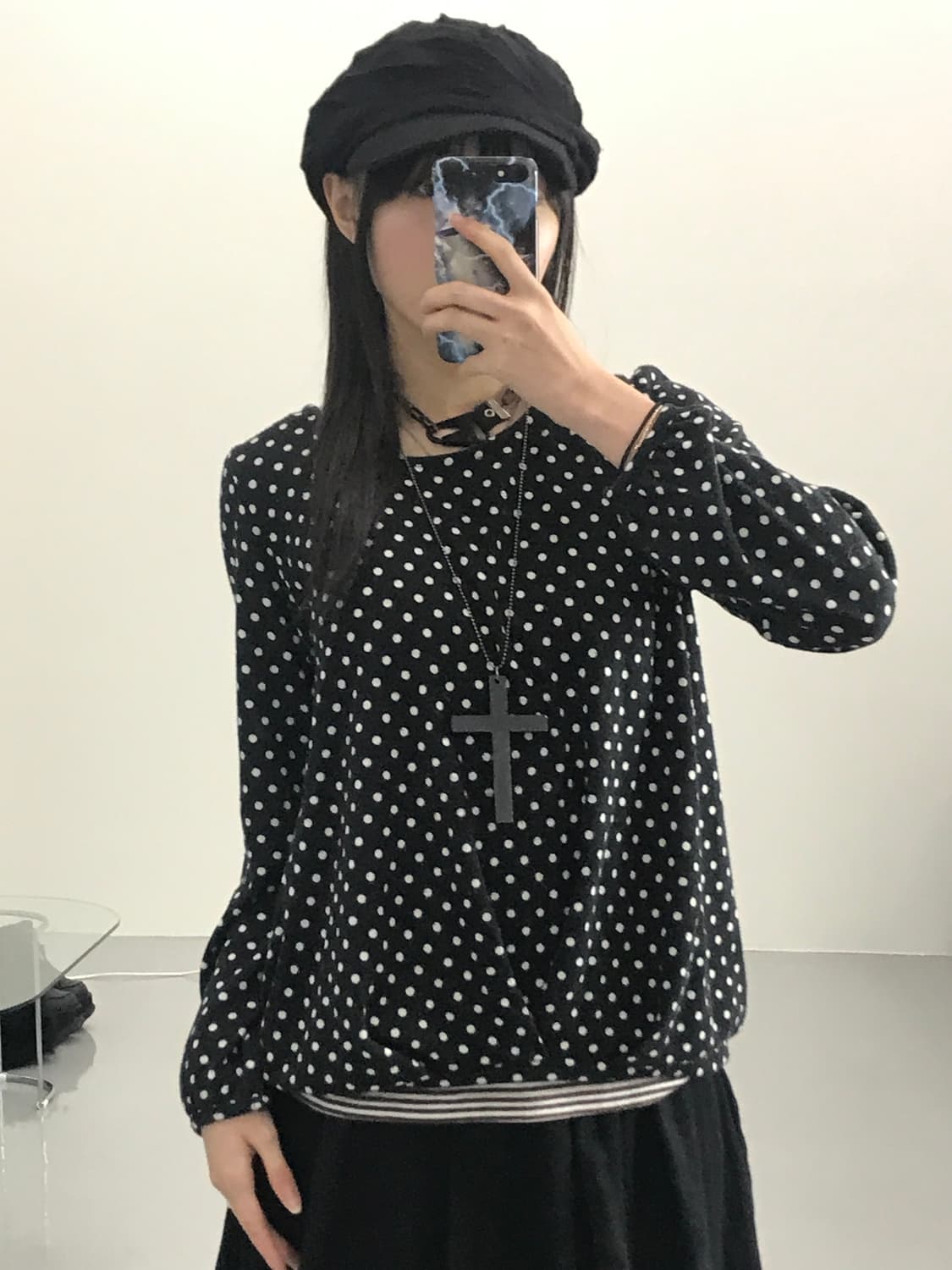 Natural Beauty Basic Dotted Long Sleeve 상품이미지1