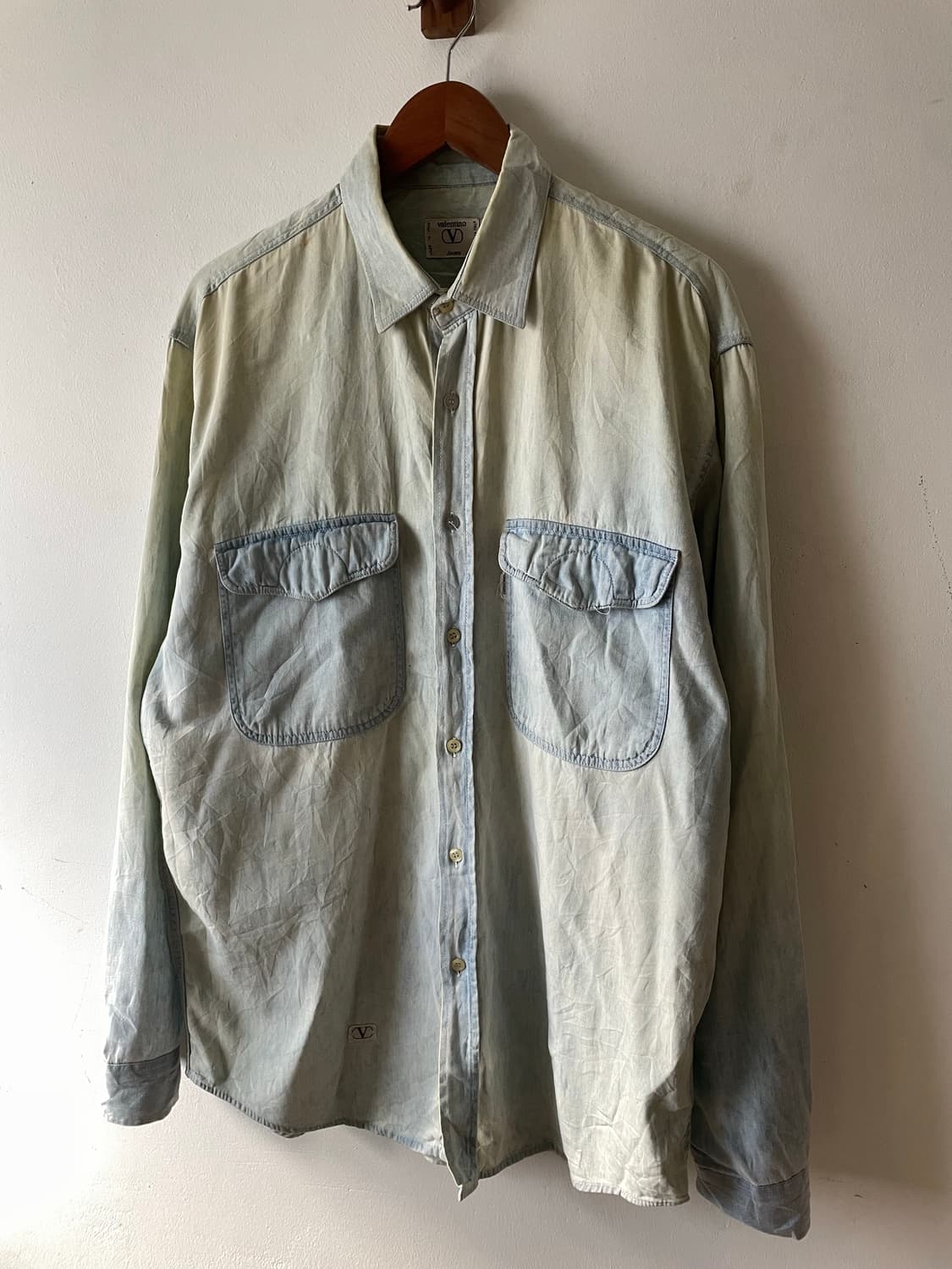 80-90‘s Vintage Valentino Denim Shirt 상품이미지3