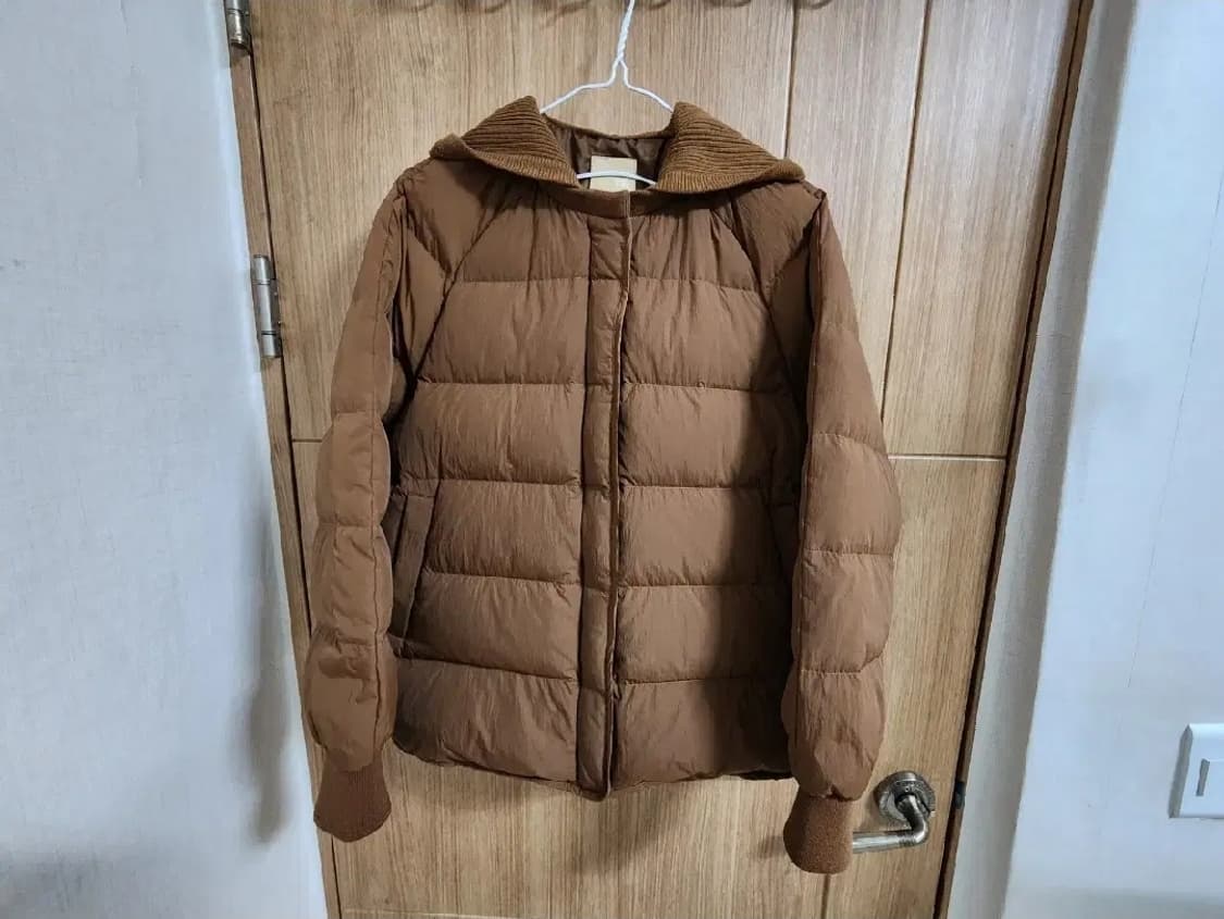 (95)여성 빈폴 니트후드 구스다운 패딩 상품이미지2