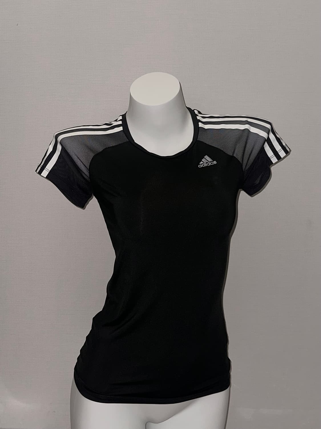 아디다스 나그랑 메쉬 딱붙 티셔츠 상품이미지1