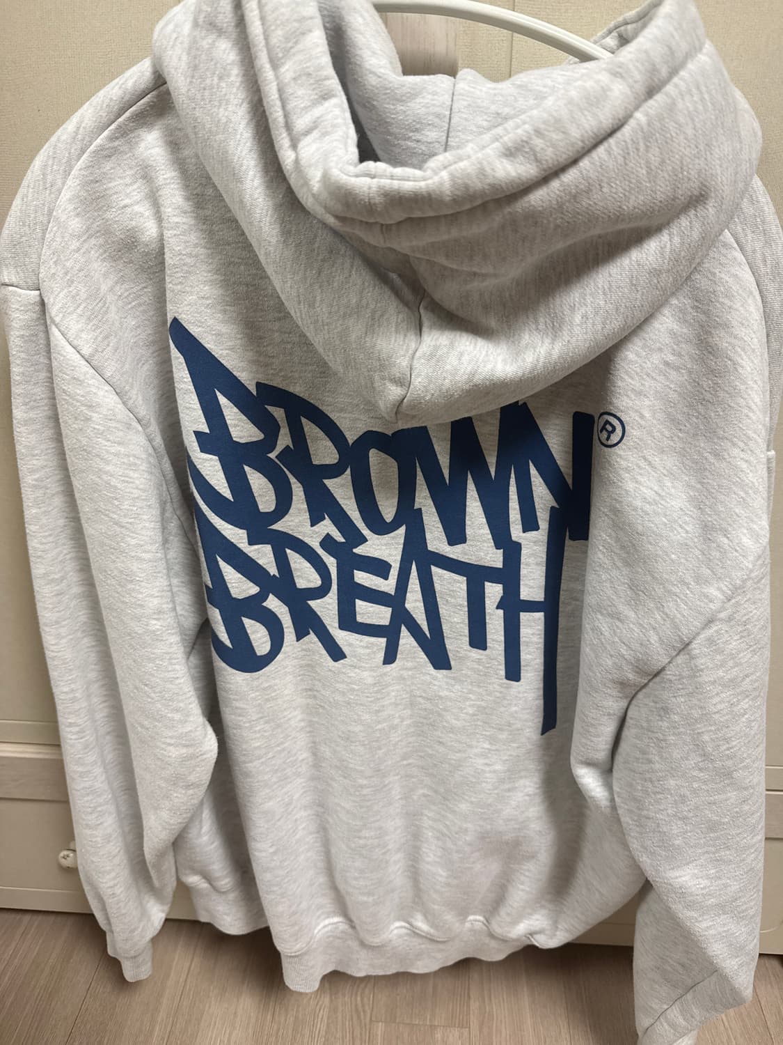 브라운브레스 후드티 상품이미지2