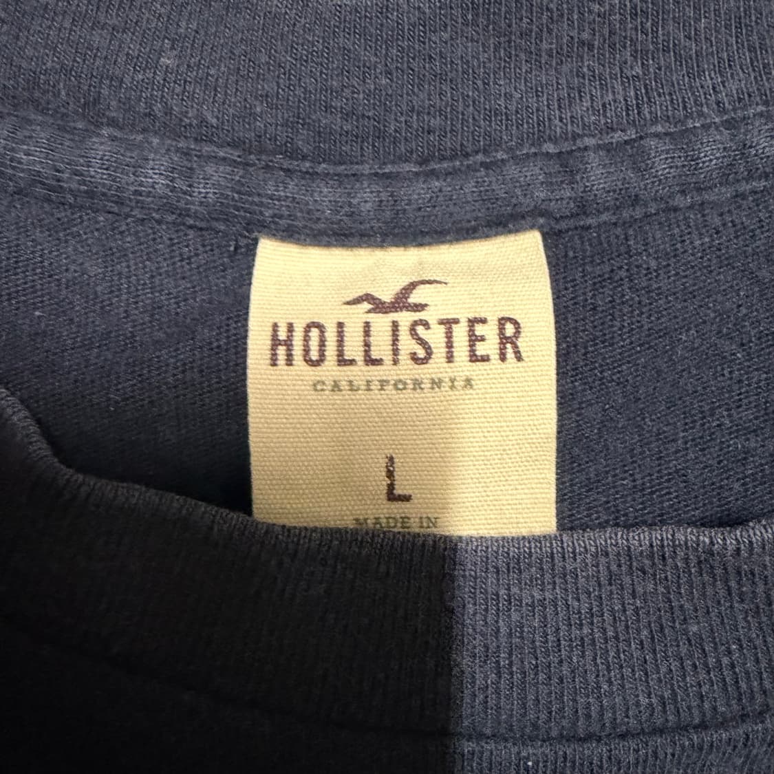 홀리스터 네이비 반팔 티셔츠 L 상품이미지3
