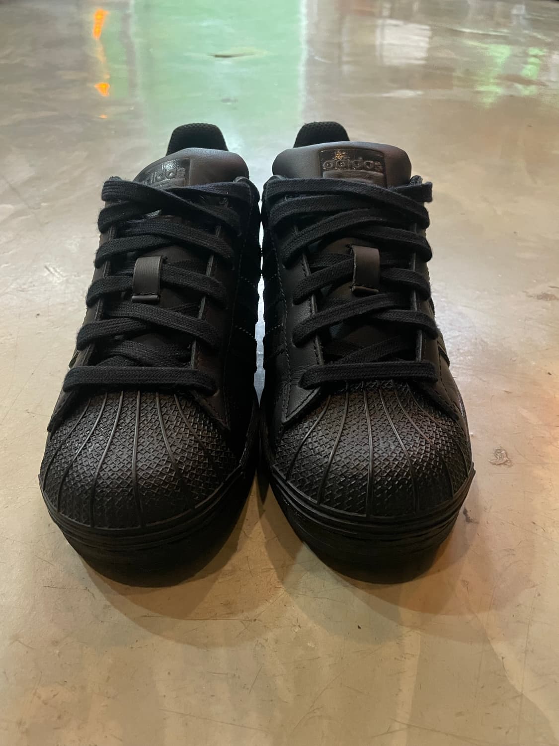 아디다스 슈퍼스타 트리플 블랙 220 상품이미지2