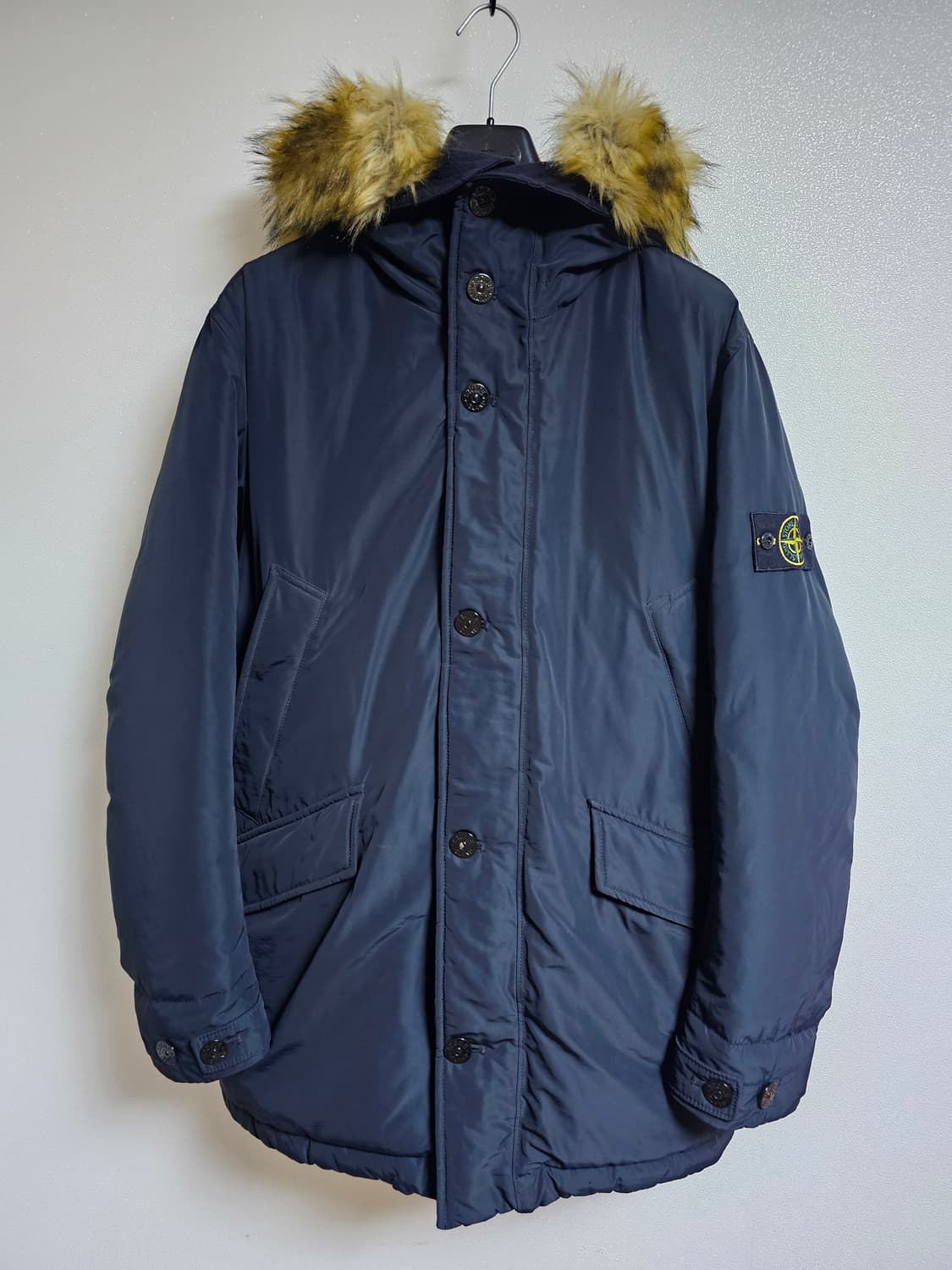 스톤아일랜드 마이크로 랩스 다운 패딩 상품이미지1