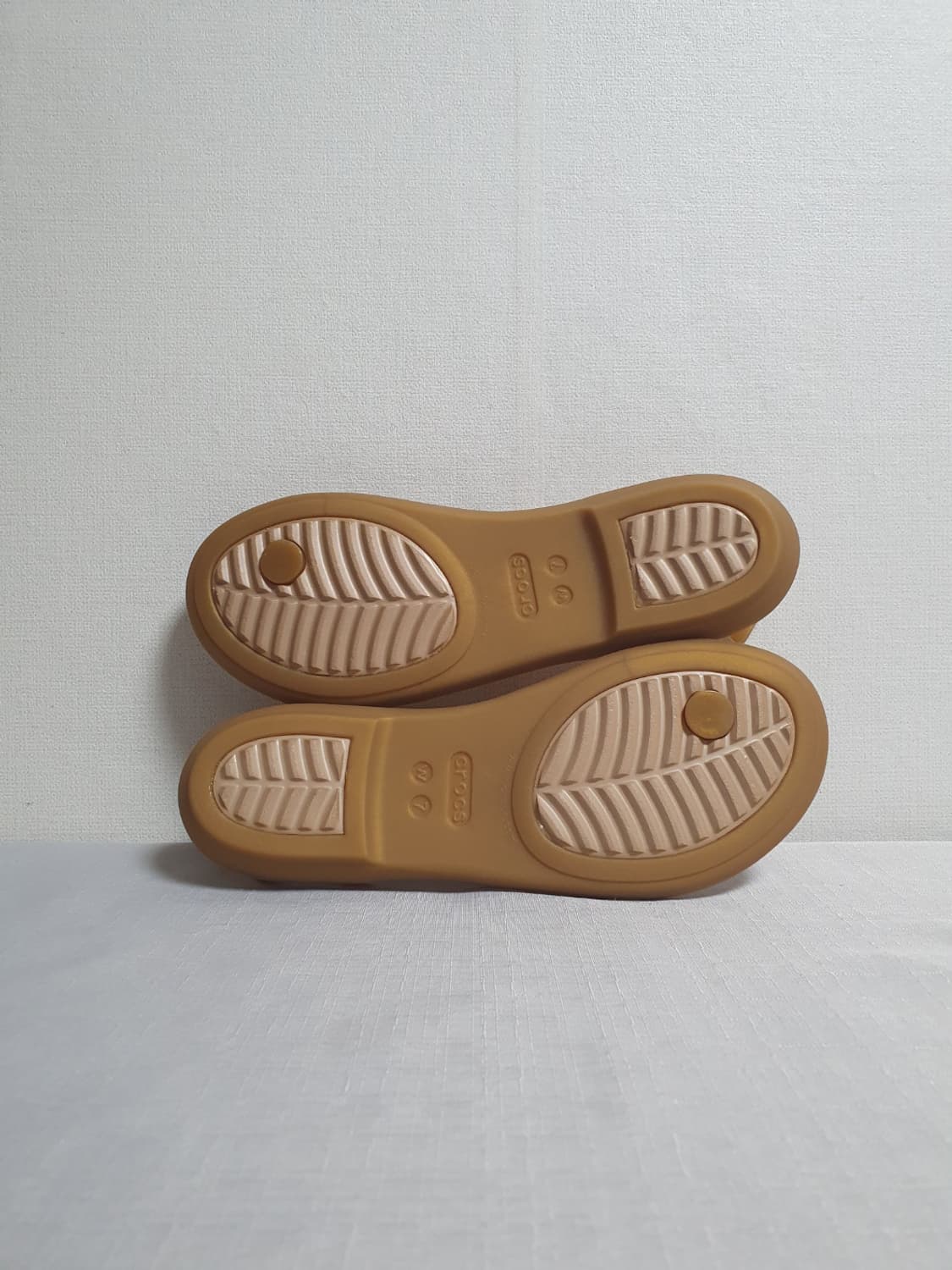 크록스 이자벨라 글래디에이터 샌들 브라운 240mm 상품이미지8