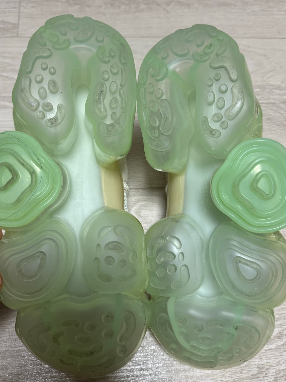 Grounds 그라운즈 미키오사카베 신발 230mm 상품이미지3