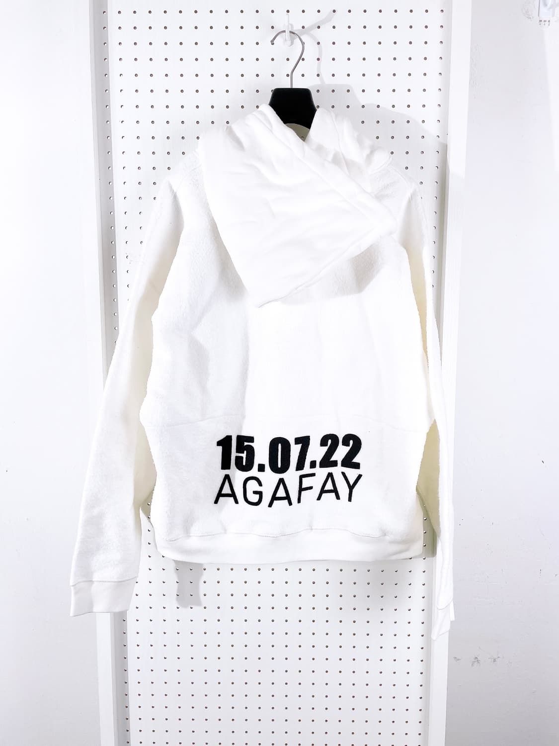 (정품/새상품) 생로랑 아가파이 내츄럴 후드티 상품이미지4