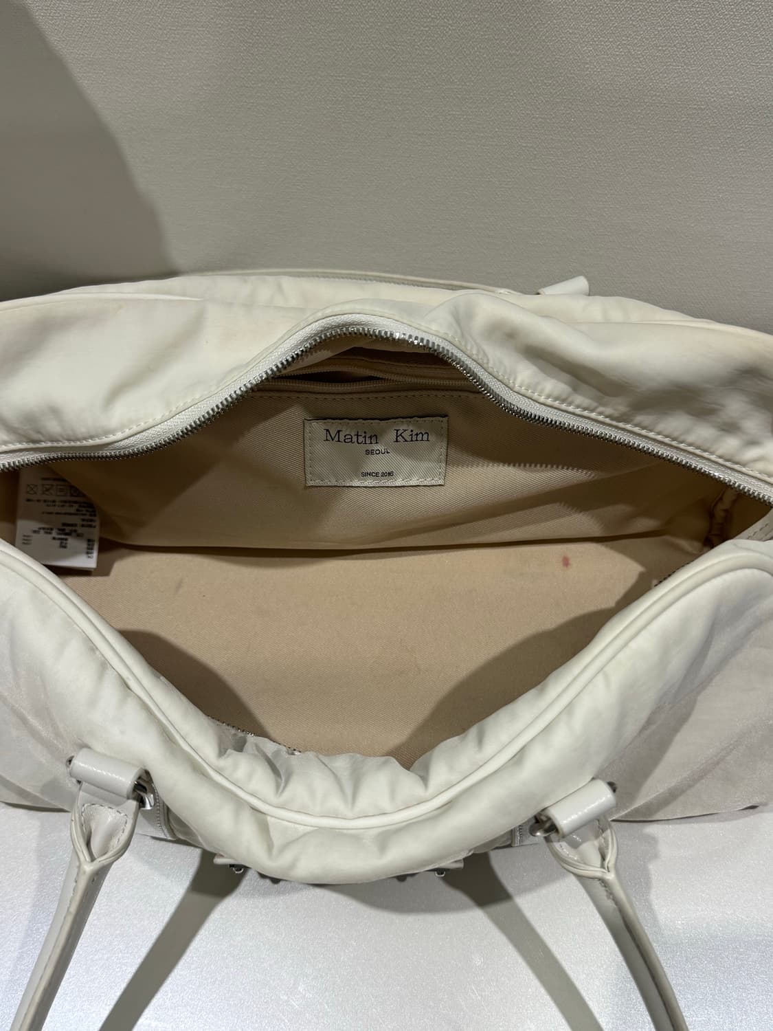 마뗑킴 나일론 보스턴 백 아이보리 Matin Kim Nylon Bosto 상품이미지10