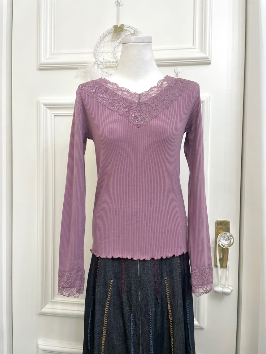 purple lace point rib basic top(size-M) 상품이미지1