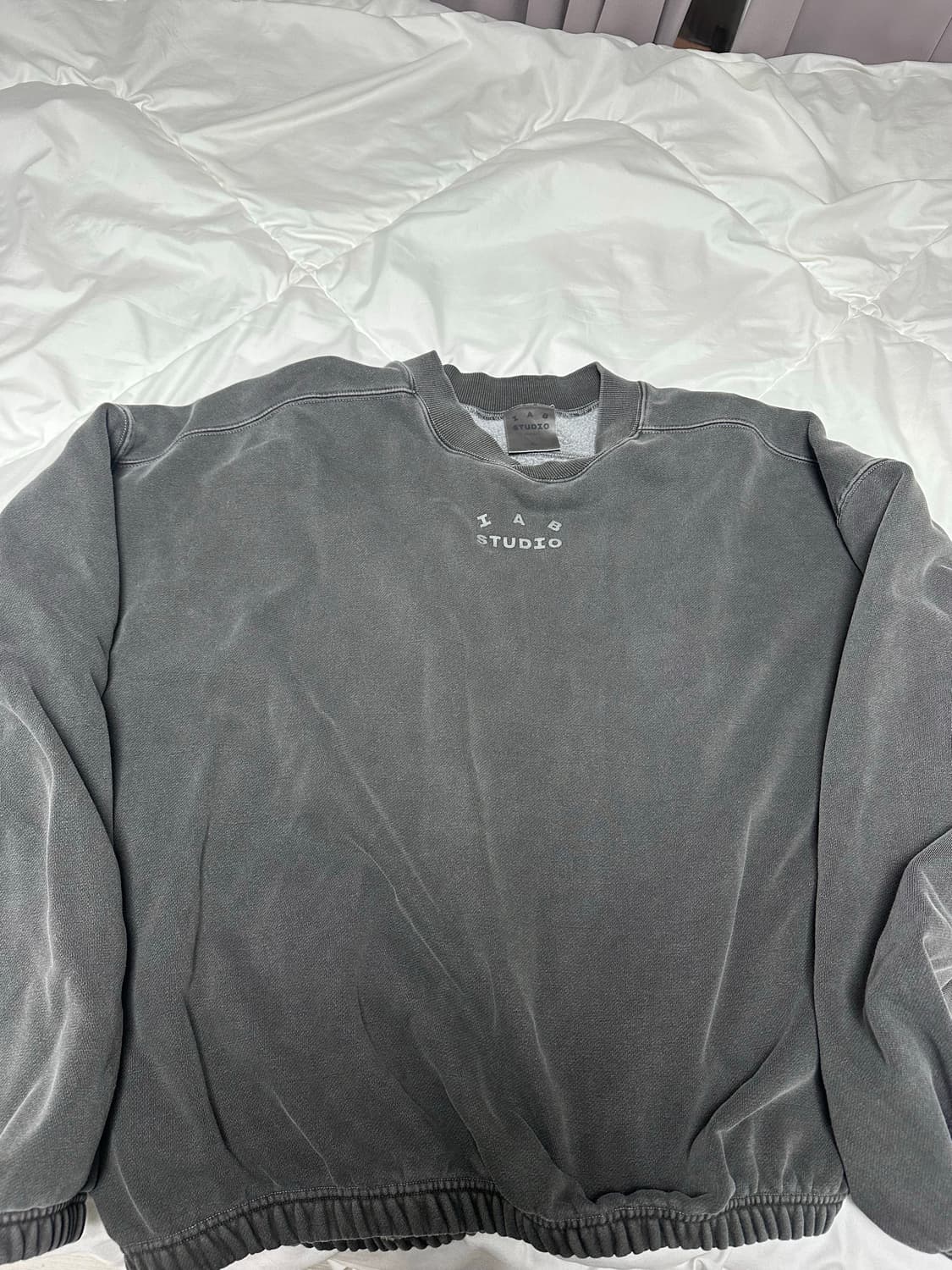 IAB Studio Pigment Crewneck Black 상품이미지2